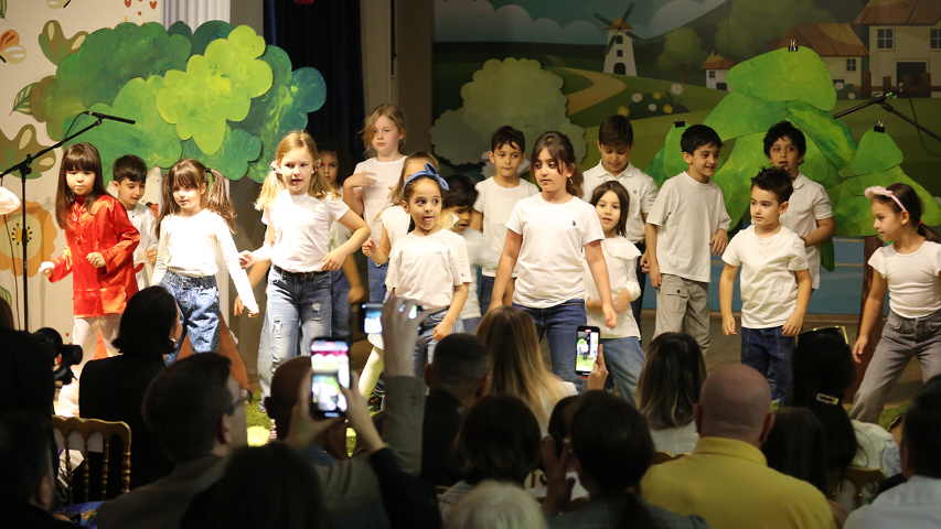 TBS Primary End of the Year Show | Fabulous Fables